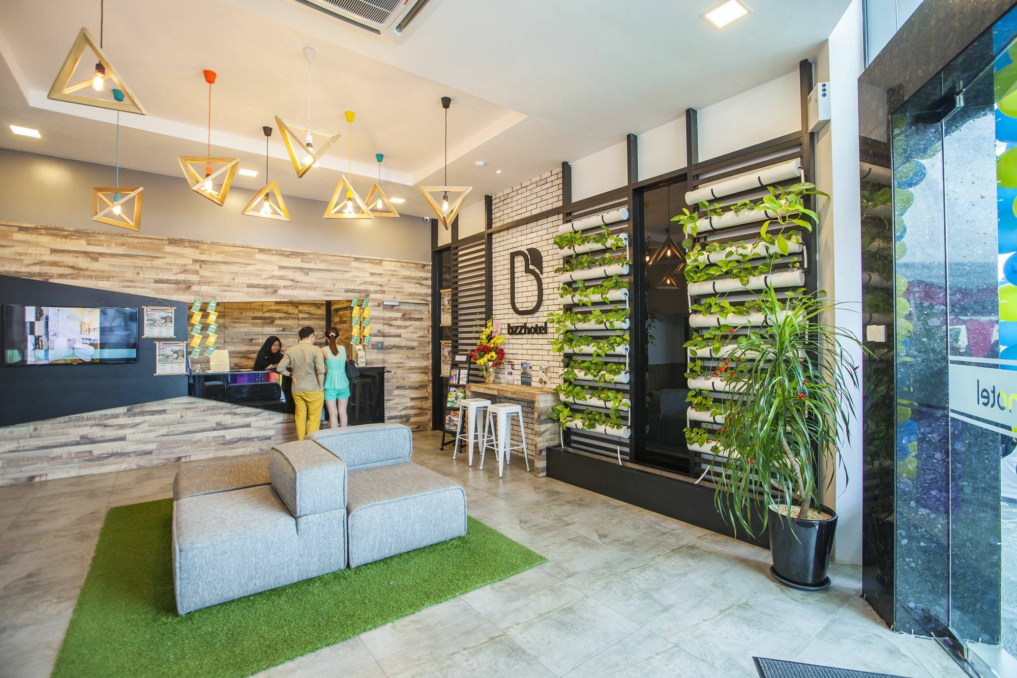 Bzz Hotel Skudai Buitenkant foto