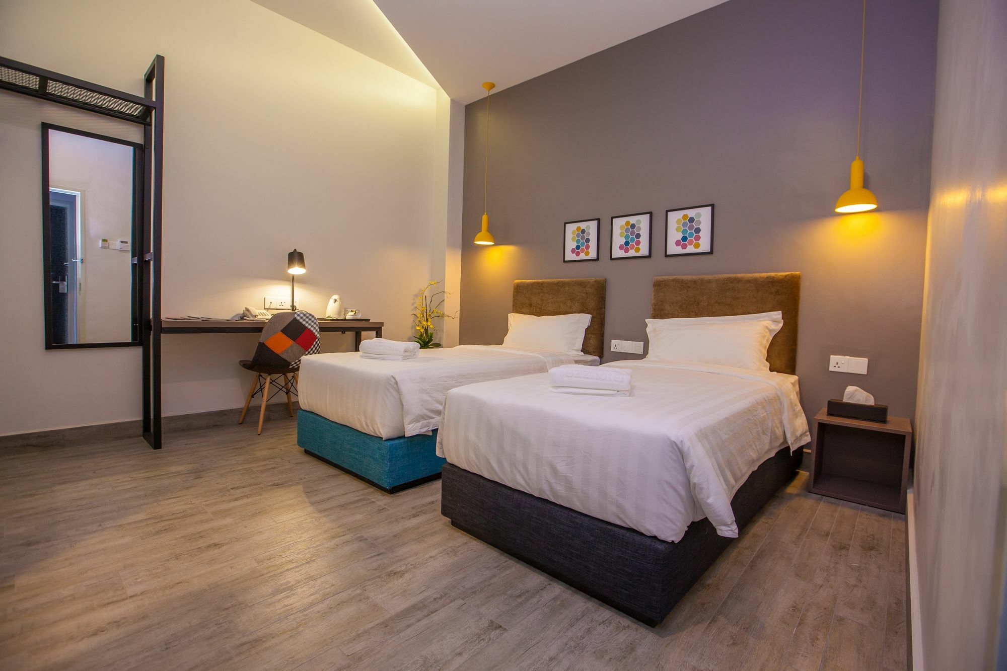 Bzz Hotel Skudai Buitenkant foto