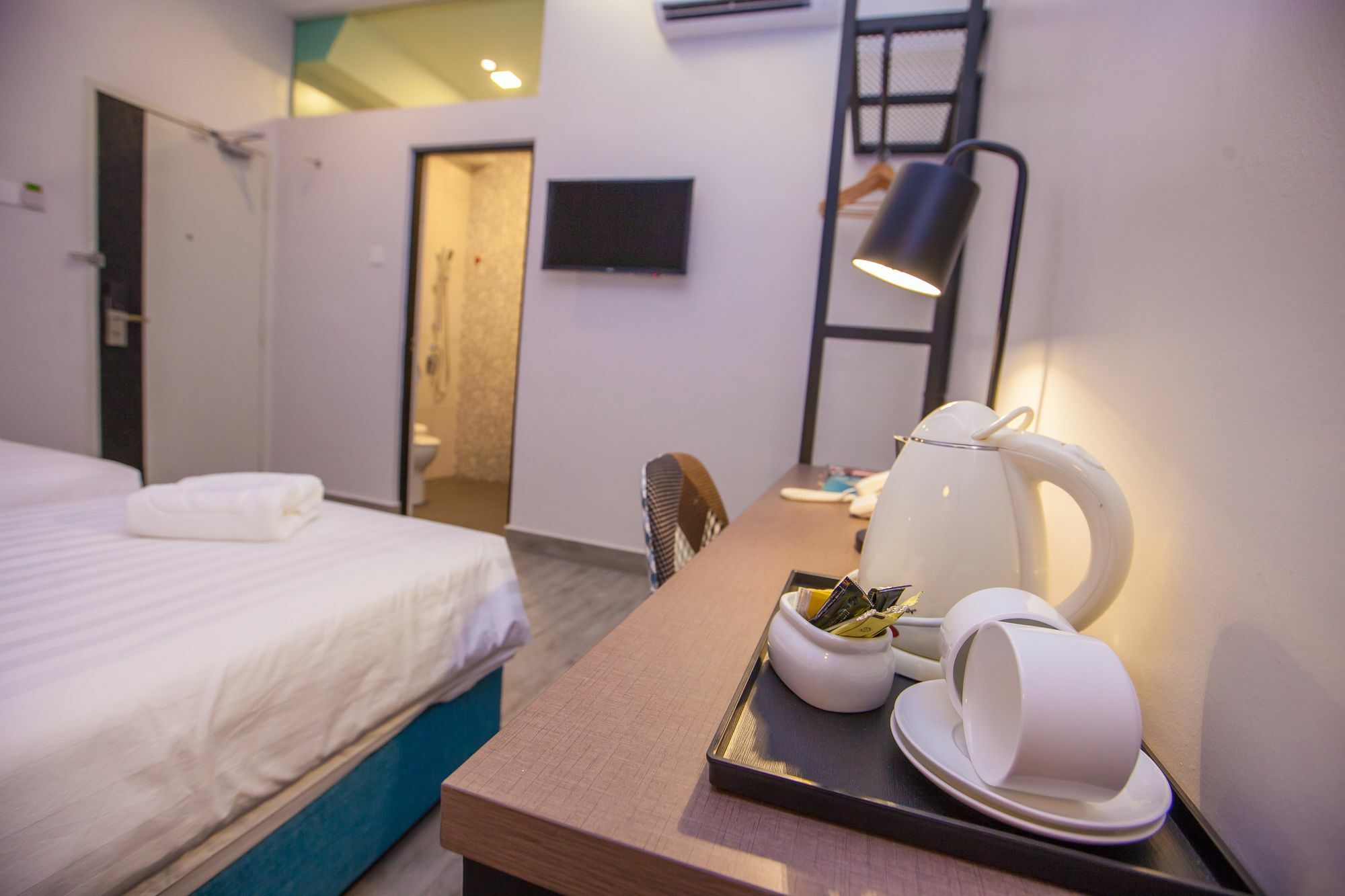 Bzz Hotel Skudai Buitenkant foto