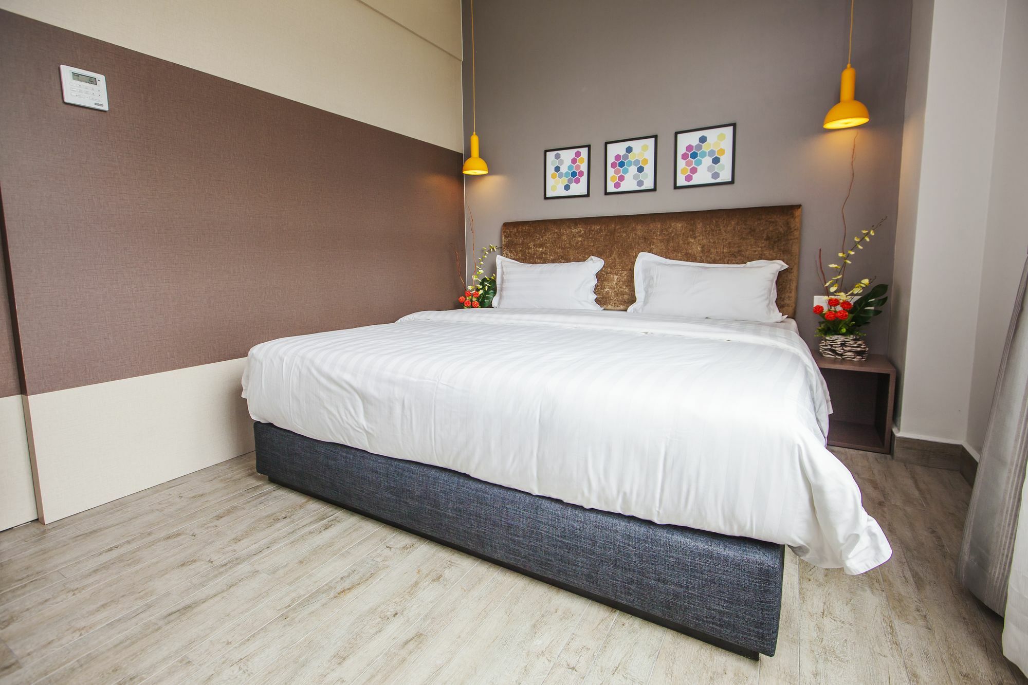 Bzz Hotel Skudai Buitenkant foto