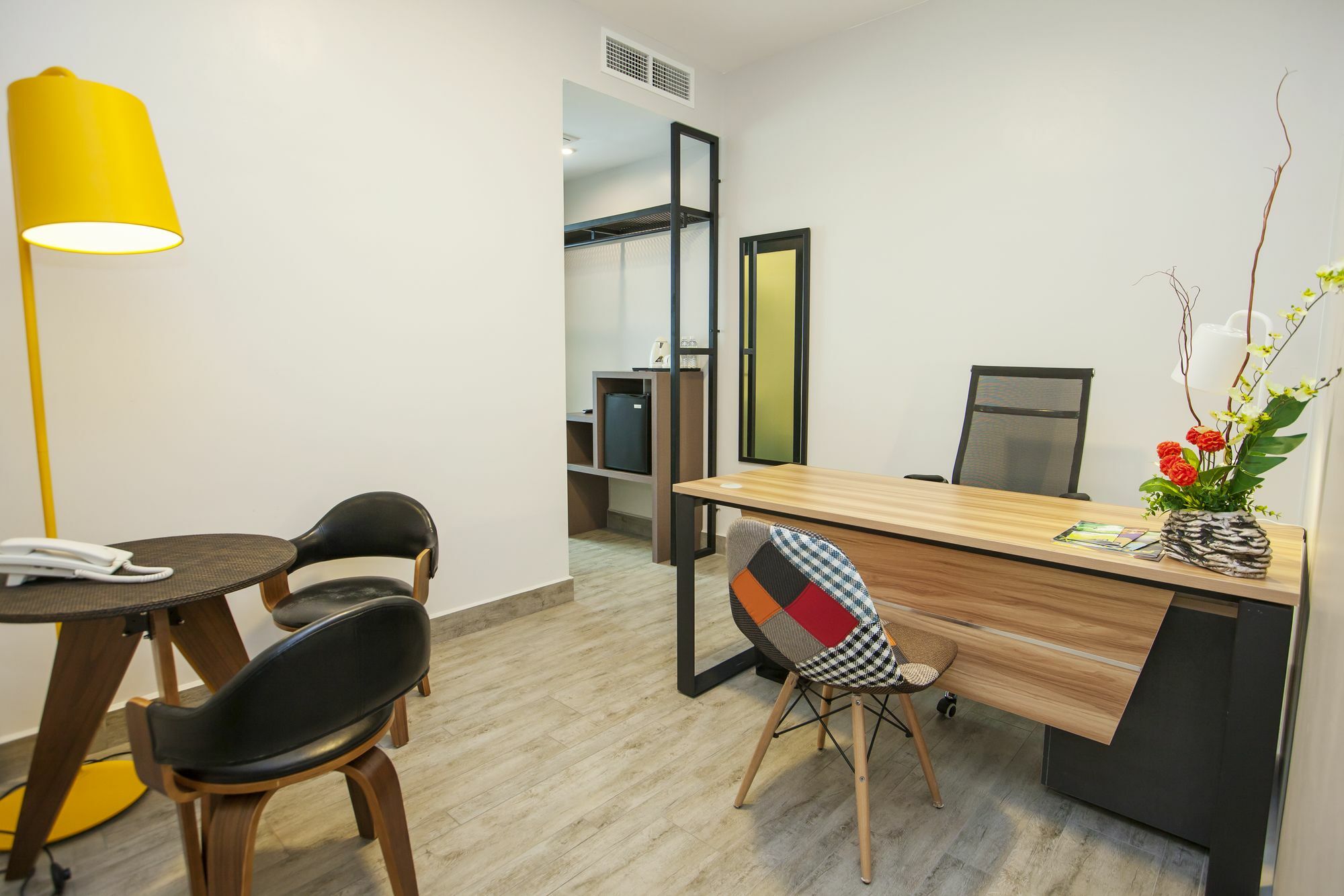 Bzz Hotel Skudai Buitenkant foto